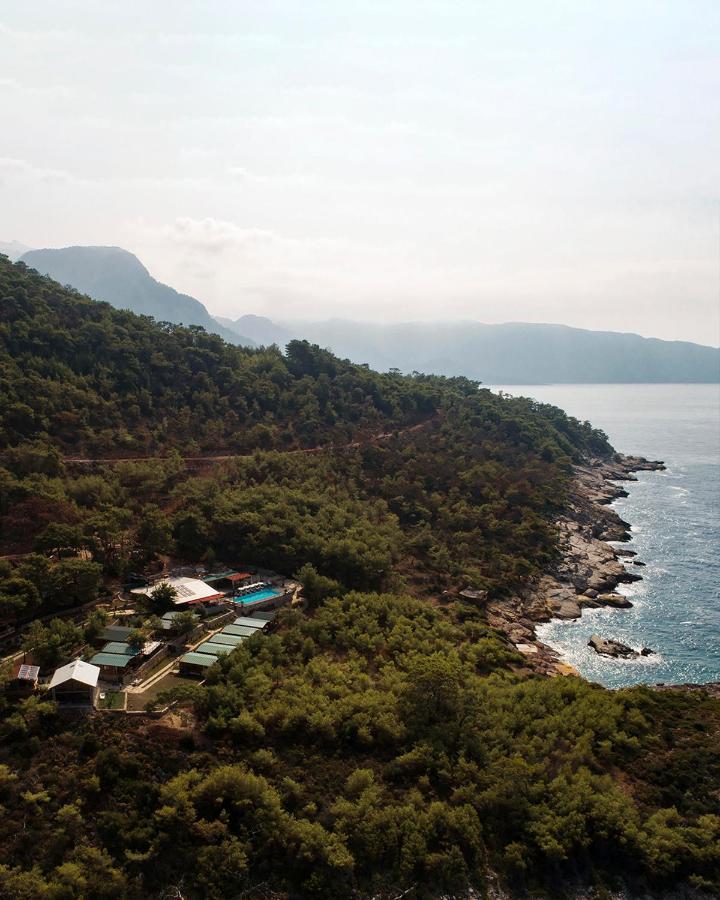 Rocas Roja Beach Hotel Faralya Exterior photo